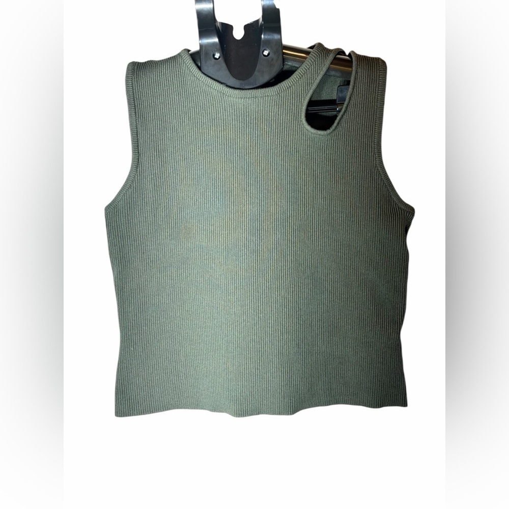 Boheme Olive Green Crop Top Medium